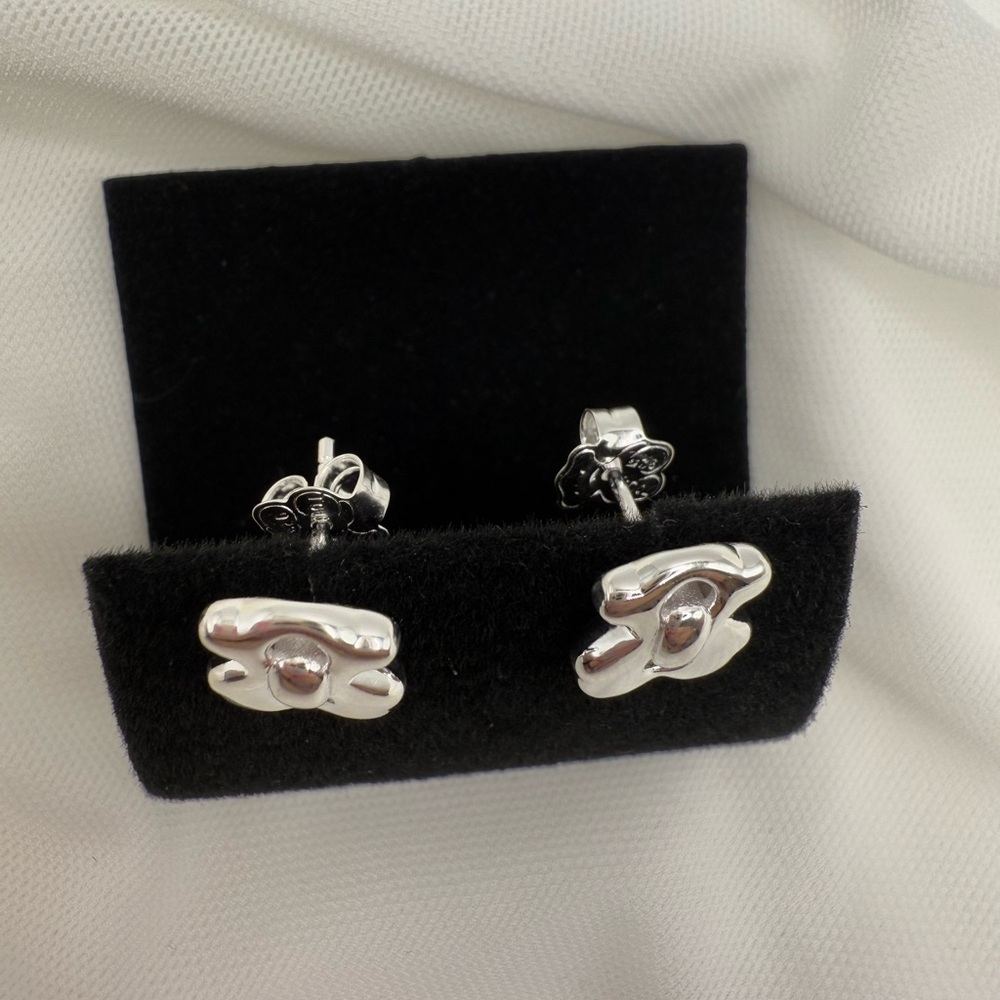 Silver Bear Shaped Earrings sterling silver 925 - Picture 6 of 8